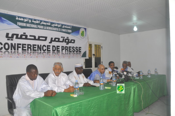 Le forum appelle à la création d'un climat politique garantissant l'alternance pacifique au pouvoir Le forum appelle à la création d'un climat politique garantissant l'alternance pacifique au pouvoir