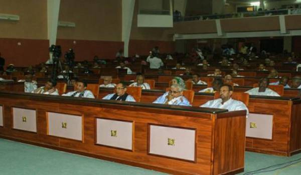 Mauritanie : suppression du Sénat et limitation à deux mandats présidentiels