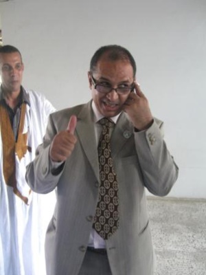 Aziz face à la presse autorisée : interdit aux plus de 12 ans...