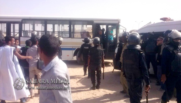 Crise des bourses : les étudiants en France solidaires de leurs collègues au Maghreb arabe Crise des bourses : les étudiants en France solidaires de leurs collègues au Maghreb arabe