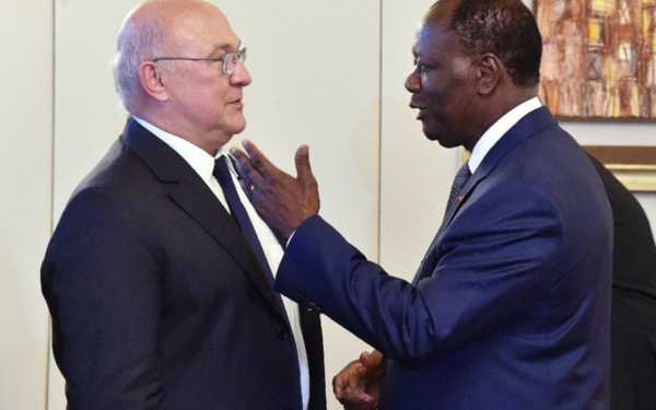 « Le Franc, malgré son nom, est la monnaie de Africains », affirme le ministre français de l’Economie Michel Sapin « Le Franc, malgré son nom, est la monnaie de Africains », affirme le ministre français de l’Economie Michel Sapin