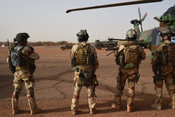 Mali: l'armée française a tué ou capturé une vingtaine de jihadistes (état-major) Mali: l'armée française a tué ou capturé une vingtaine de jihadistes (état-major)