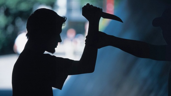 Rosso : Un commerçant déchiqueté en plein jour par une bande Rosso : Un commerçant déchiqueté en plein jour par une bande