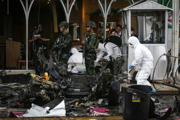 Voiture piégée en Thaïlande: plus de 50 blessés Voiture piégée en Thaïlande: plus de 50 blessés