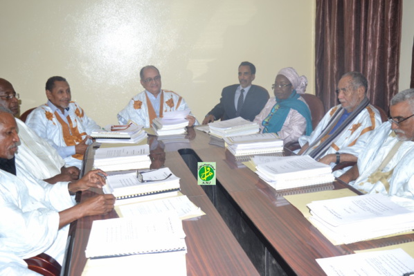 Réunion de la Conférence des présidents du Sénat Réunion de la Conférence des présidents du Sénat