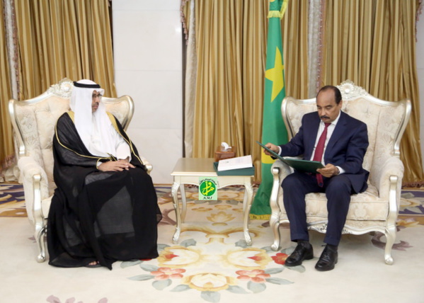 Le Président de la République reçoit un message écrit du souverain saoudien Le Président de la République reçoit un message écrit du souverain saoudien