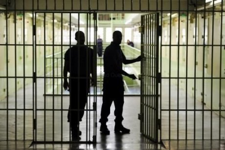 Le Parquet général annonce la suspension de l’arrestation du sénateur Ould Ghadde Le Parquet général annonce la suspension de l’arrestation du sénateur Ould Ghadde