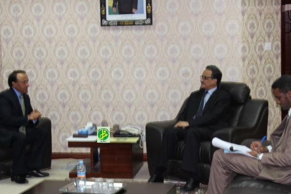 Le ministre des affaires étrangères reçoit l’ambassadeur du Pakistan Le ministre des affaires étrangères reçoit l’ambassadeur du Pakistan