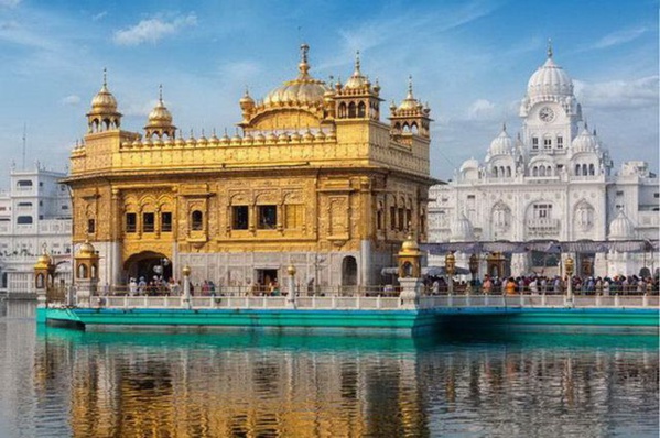 Le ministre délégué auprès du ministre de l’économie et des finances chargé du budget se rend en Inde Le ministre délégué auprès du ministre de l’économie et des finances chargé du budget se rend en Inde