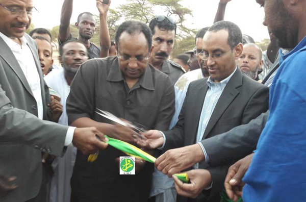Inauguration de l'extension du réseau électrique de la ville de Mederdra et du village de Teyssir