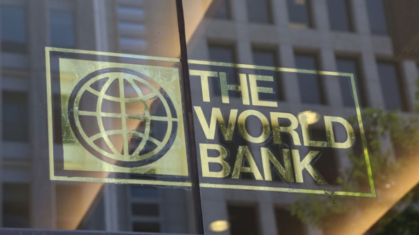 Le Directeur Général de l'Agence Nationale TADAMOUN reçoit une mission de la Banque Mondiale