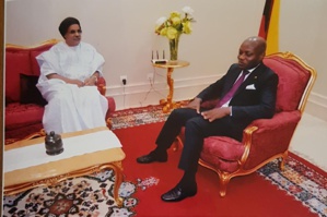 Cheikhna Ould Nenni présente ses lettres de créance au président bissau-guinéen Cheikhna Ould Nenni présente ses lettres de créance au président bissau-guinéen