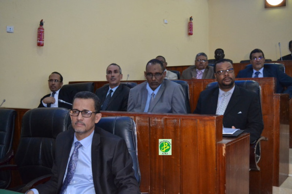 Le Sénat adopte le contrat programme Etat - Société Nationale des Forages et Puits Le Sénat adopte le contrat programme Etat - Société Nationale des Forages et Puits