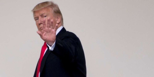 Trump accuse l'ex-chef du FBI de "lâcheté" (Twitter) Trump accuse l'ex-chef du FBI de "lâcheté" (Twitter)