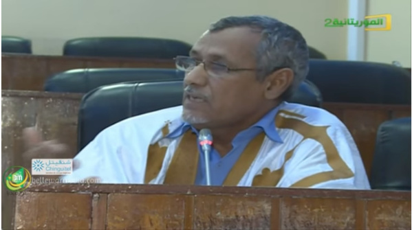 Sénateur de Tidjikja : " la rupture des relations avec le Qatar est stupide et nous sommes devenus des " baba ghore" vidéo Sénateur de Tidjikja : " la rupture des relations avec le Qatar est stupide et nous sommes devenus des " baba ghore" vidéo