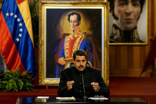 Venezuela: Maduro crie à la tentative de coup d'Etat Venezuela: Maduro crie à la tentative de coup d'Etat