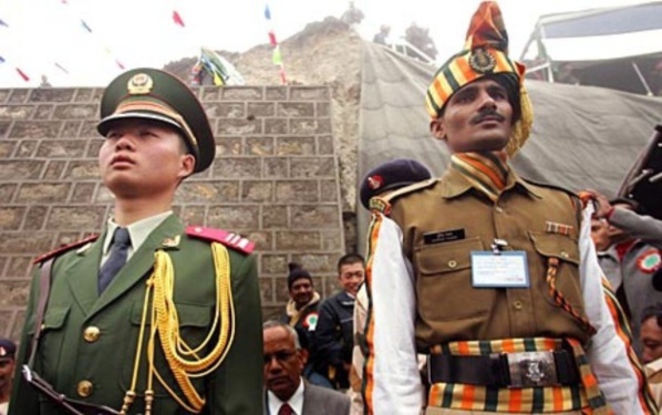 L'Inde et la Chine haussent le ton autour d'une route militaire chinoise L'Inde et la Chine haussent le ton autour d'une route militaire chinoise