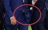 Bouamatou doit être vert : voilà qu’Aziz met Macron dans sa poche… Bouamatou doit être vert : voilà qu’Aziz met Macron dans sa poche…