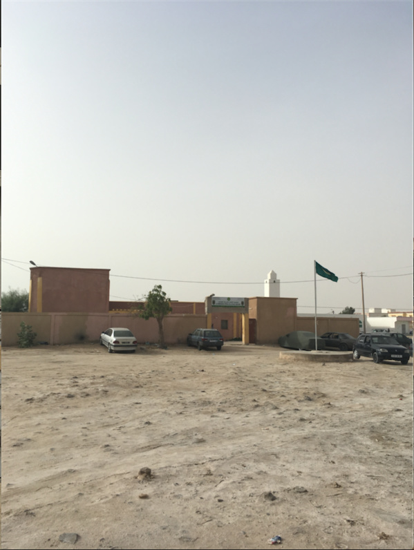 Désormais une construction pirate aveugle le commissariat devant l'ambassade du Sénégal... Désormais une construction pirate aveugle le commissariat devant l'ambassade du Sénégal...