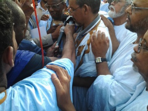 Le front contre le référendum lance officiellement ses activités dans la rue Le front contre le référendum lance officiellement ses activités dans la rue