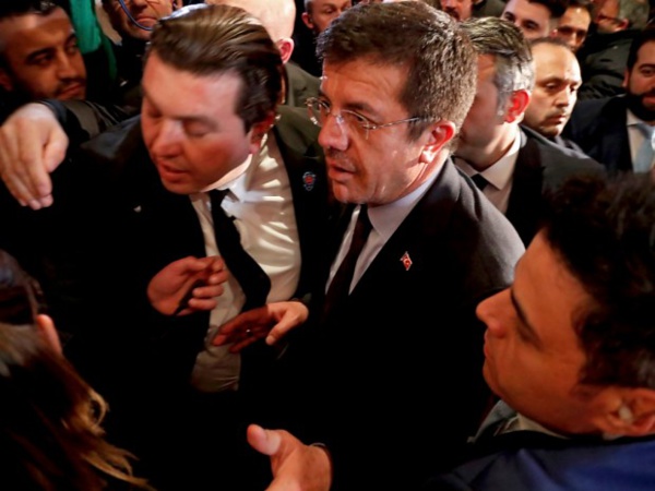 L'Autriche interdit une visite du ministre turc de l'Economie L'Autriche interdit une visite du ministre turc de l'Economie