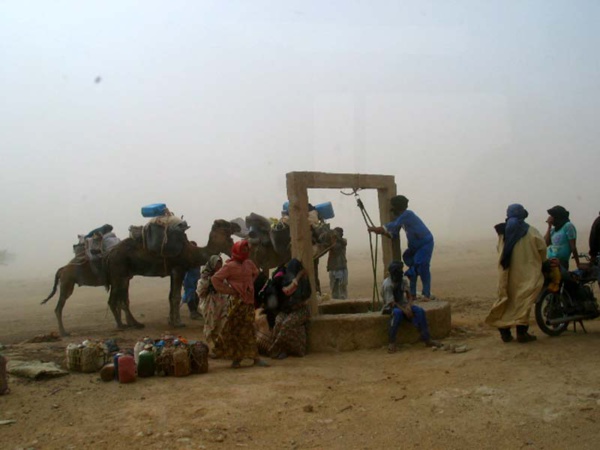 Le Premier ministre procède à la pose de la première pierre de projets d’alimentation en eau potables dans plusieurs localités Le Premier ministre procède à la pose de la première pierre de projets d’alimentation en eau potables dans plusieurs localités