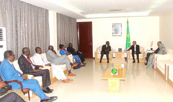 Le Premier ministre reçoit les ministres participants à la réunion du CSRP et du CPCO Le Premier ministre reçoit les ministres participants à la réunion du CSRP et du CPCO