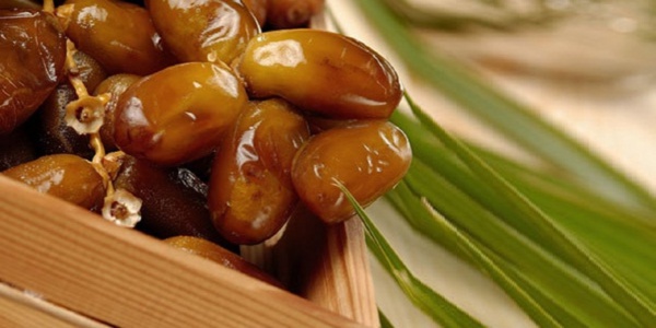 Le ministre de la culture supervise le démarrage de la 7ème édition du festival des dattes à Tidjikja Le ministre de la culture supervise le démarrage de la 7ème édition du festival des dattes à Tidjikja