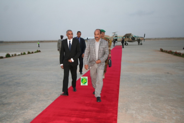 Le Président de la République regagne Nouakchott en provenance de la moughataa de R’Kiz Le Président de la République regagne Nouakchott en provenance de la moughataa de R’Kiz