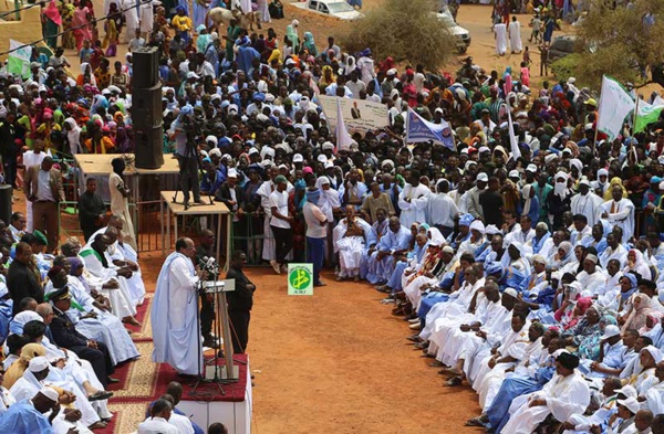 Le Président de la République affirme dans un important discours à Kaédi que ceux qui l'ont élu pour renforcer l'unité du pays et garantir sa sécurité et sa prospérité ne se laisseront pas tromper par ceux qui propagent les mensonges Le Président de la République affirme dans un important discours à Kaédi que ceux qui l'ont élu pour renforcer l'unité du pays et garantir sa sécurité et sa prospérité ne se laisseront pas tromper par ceux qui propagent les mensonges