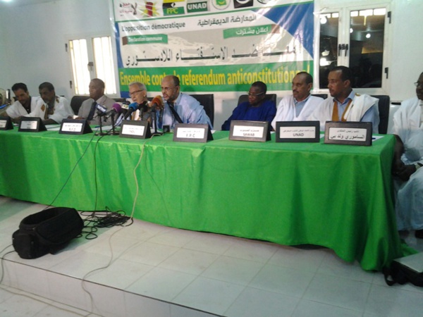 Conférence de presse du front anti référendum : «Avec ou sans autorisation de l'administration, nous allons poursuivre nos marches, vaille que vaille, contre le référendum anti-constitutionnel du pouvoir», dixit Jemil Mansour Conférence de presse du front anti référendum : «Avec ou sans autorisation de l'administration, nous allons poursuivre nos marches, vaille que vaille, contre le référendum anti-constitutionnel du pouvoir», dixit Jemil Mansour