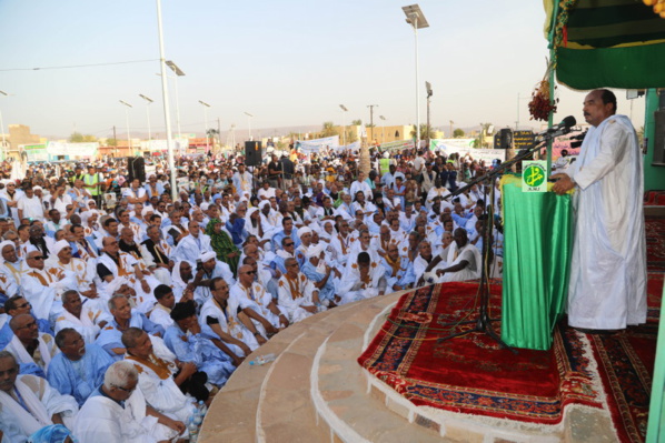 Le Chef de l’Etat à Atar : Oui aux amendements implique dire non aux guerres intestines et au pire Le Chef de l’Etat à Atar : Oui aux amendements implique dire non aux guerres intestines et au pire