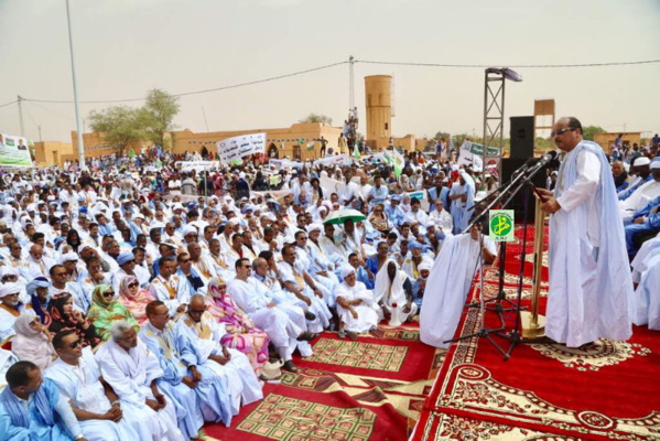 Le Président de la République annonce à Akjoujt le lancement de plusieurs projets en Inchiri avant la fin de l'année Le Président de la République annonce à Akjoujt le lancement de plusieurs projets en Inchiri avant la fin de l'année