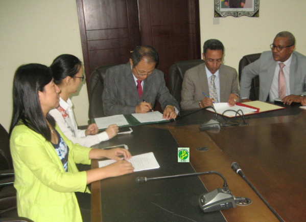 Signature d’une convention Mauritanie – Chine pour l’extension d’installations de services