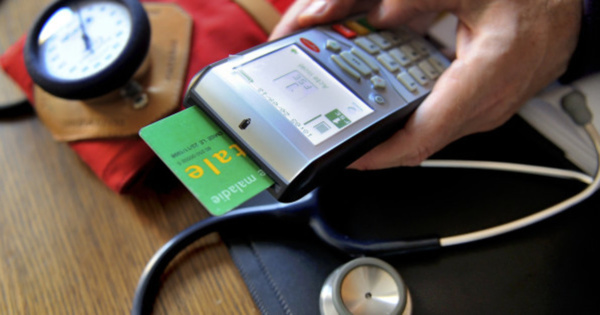 Le gouvernement décide d'augmenter de 300% le coût de tous les services de santé Le gouvernement décide d'augmenter de 300% le coût de tous les services de santé