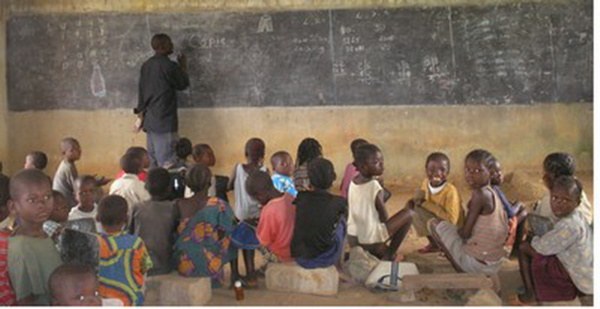 Mederdra: les élèves de Dar Baida, sous des abris provisoires Mederdra: les élèves de Dar Baida, sous des abris provisoires