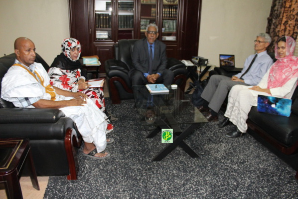 Le ministre de la justice reçoit le directeur du moyen orient et de l’Afrique du Nord de Human Rights Watch Le ministre de la justice reçoit le directeur du moyen orient et de l’Afrique du Nord de Human Rights Watch