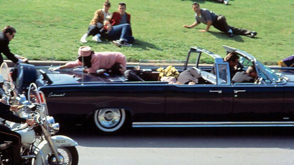 Trump autorise la publication des documents sur l'assassinat de Kennedy Trump autorise la publication des documents sur l'assassinat de Kennedy