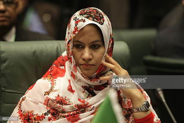 La ministre du commerce reçoit l’ambassadeur soudanais La ministre du commerce reçoit l’ambassadeur soudanais