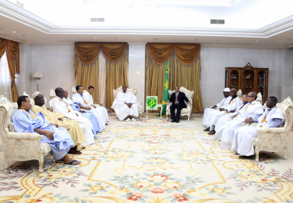 Le Président de la République reçoit les leaders des partis politiques de l'opposition ayant participé au dialogue national inclusif Le Président de la République reçoit les leaders des partis politiques de l'opposition ayant participé au dialogue national inclusif