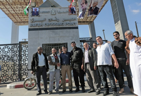 Le Hamas cède à l'Autorité palestinienne le contrôle des frontières de Gaza Le Hamas cède à l'Autorité palestinienne le contrôle des frontières de Gaza