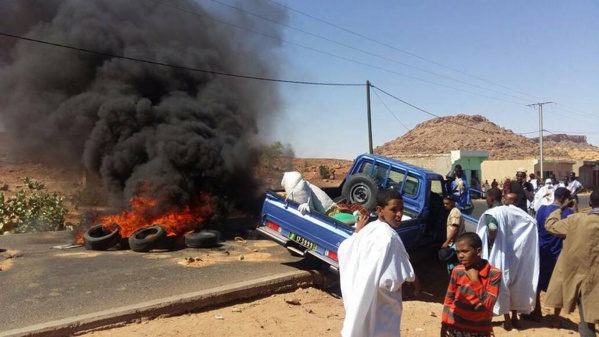 Manifestation à Kamourg : route de l'espoir bloquée pour une meilleure éducation Manifestation à Kamourg : route de l'espoir bloquée pour une meilleure éducation