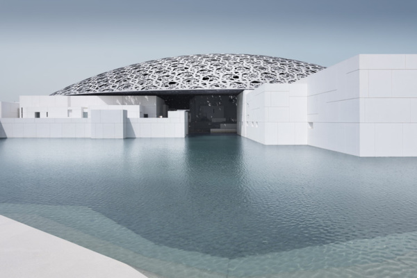 Le Louvre Abu Dhabi sera inauguré mercredi avec un message de "tolérance" Le Louvre Abu Dhabi sera inauguré mercredi avec un message de "tolérance"