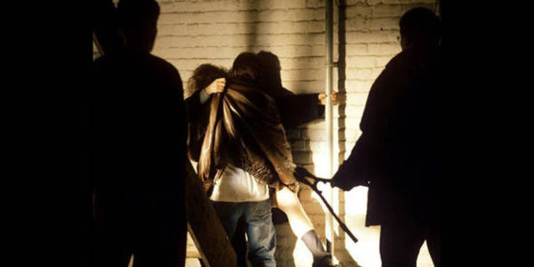 Arafat : Un homme suspecté de viol lynché par une foule en colère Arafat : Un homme suspecté de viol lynché par une foule en colère