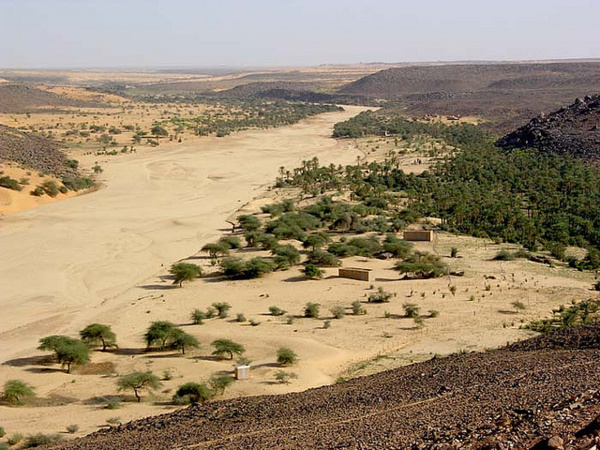 40 km de Tidjikja : Rachid à l'heure du passé colonial 40 km de Tidjikja : Rachid à l'heure du passé colonial