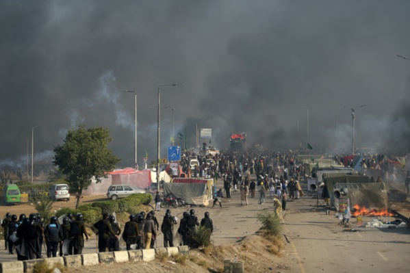 Pakistan : le gouvernement fait appel à l'armée pour sécuriser Islamabad (ministère de l'Intérieur) Pakistan : le gouvernement fait appel à l'armée pour sécuriser Islamabad (ministère de l'Intérieur)