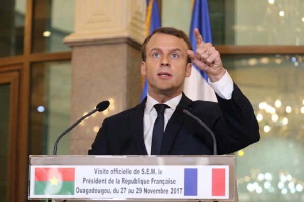 Assassinat de Sankara: Macron promet de "déclassifier" tous les documents Assassinat de Sankara: Macron promet de "déclassifier" tous les documents