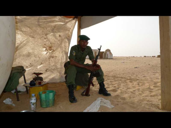 Tasiast : les gendarmes empêchent les habitants de se réunir Tasiast : les gendarmes empêchent les habitants de se réunir