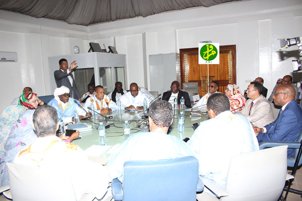 La commission des finances de l'Assemblée Nationale discute le projet du budget du ministère de la santé La commission des finances de l'Assemblée Nationale discute le projet du budget du ministère de la santé