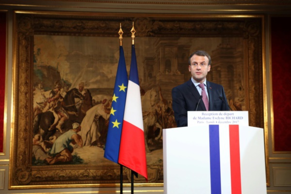 Statut de Jérusalem: Macron dit sa "préoccupation" à Trump (Elysée) Statut de Jérusalem: Macron dit sa "préoccupation" à Trump (Elysée)